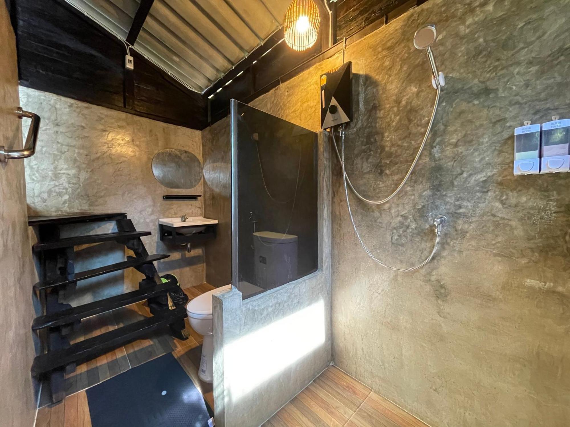 The Legend Homestay. Mae Ai Εξωτερικό φωτογραφία